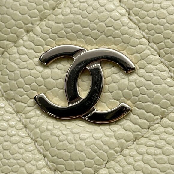 CHANEL Matelasse CC Logo Classic Zip Coin Purse Calfskin Baby Yellow AP2061 - Picture 8 of 11